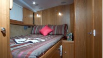 SY ACHERON -  Guest Cabin